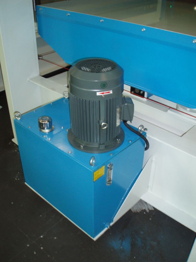 INTERWOOD HOP Veneer Presses INTERWOOD HOP Veneer Press