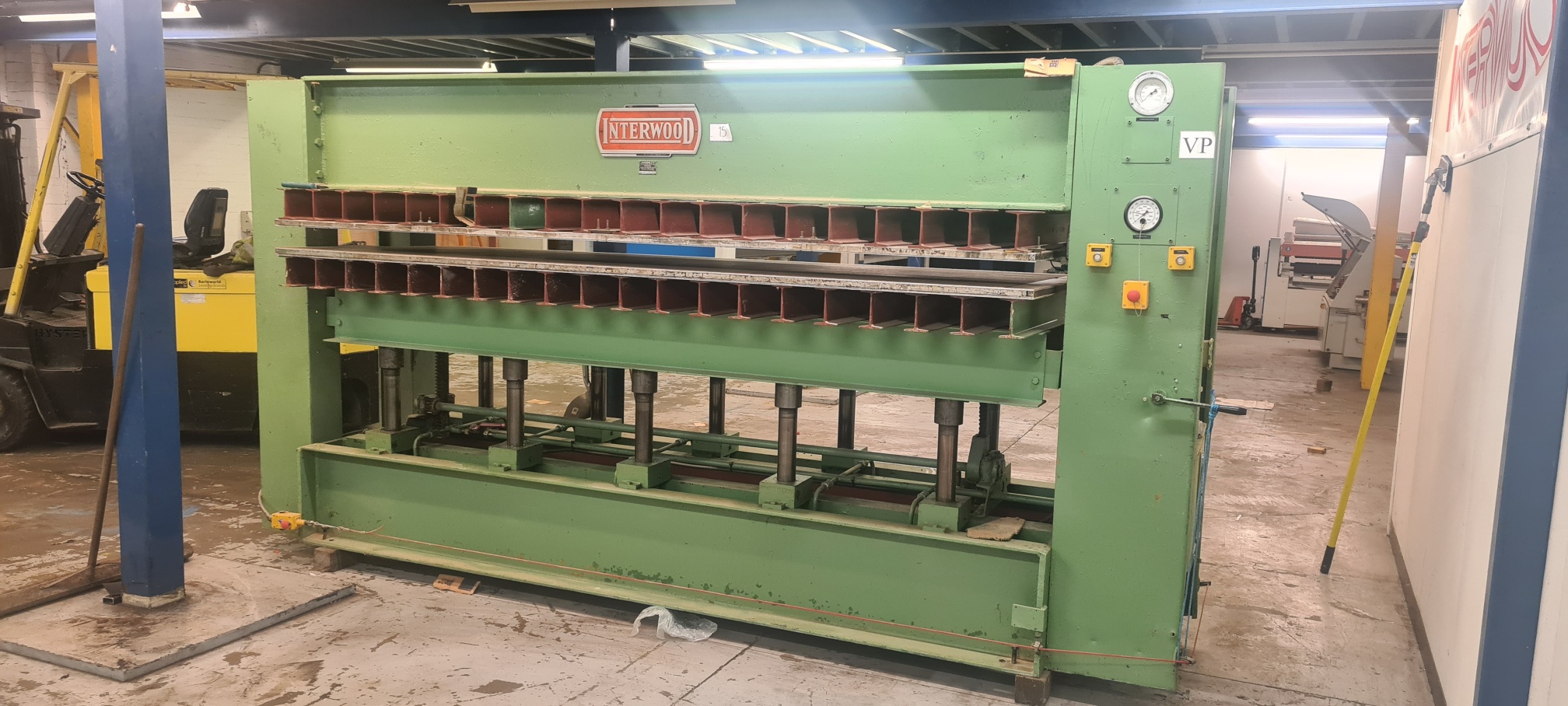 Interwood HEP heated press