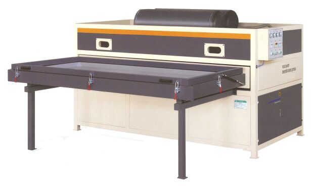 INTERWOOD TVF C2 25/1300 Vacuum Membrane Press INTERWOOD TVF C2 25/1300 Vacuum Membrane Press